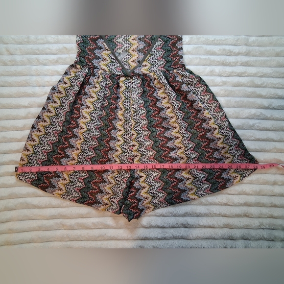 NWOT ASOS Vibrant Zigzag Pattern JUMPSUIT - Picture 12 of 13